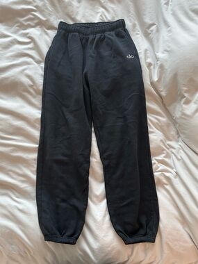 ALO Yoga Accolade Sweatpant - XS